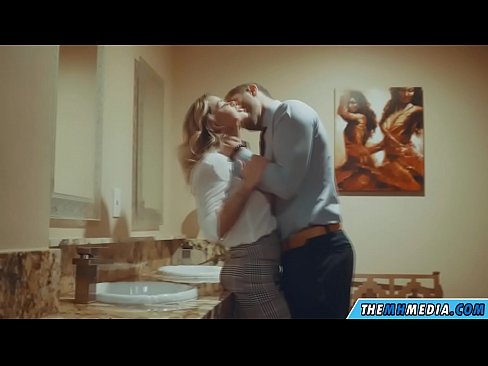 ❤️ Wenn eine vollbusige Blondine dich in einer öffentlichen Toilette verführt ❤ Fucking bei de.high-pass.ru ❌️❤